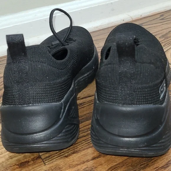 Skechers Men's Black Slip-On Sneakers Size 9.5 - Picture 5 of 7